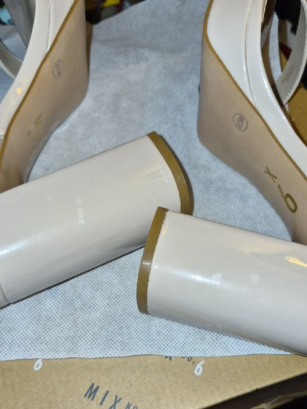 Mix No. 6 Nude Patent Platform Sandal Heels